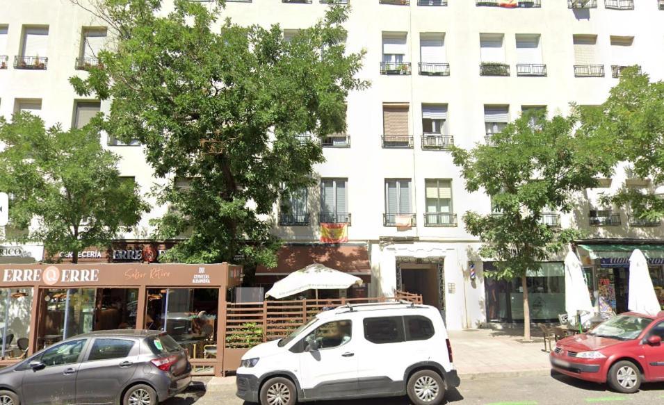 Madrid A Metros Del Retiro Apartment Exterior foto